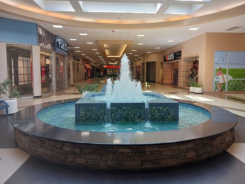 Cross County Mall